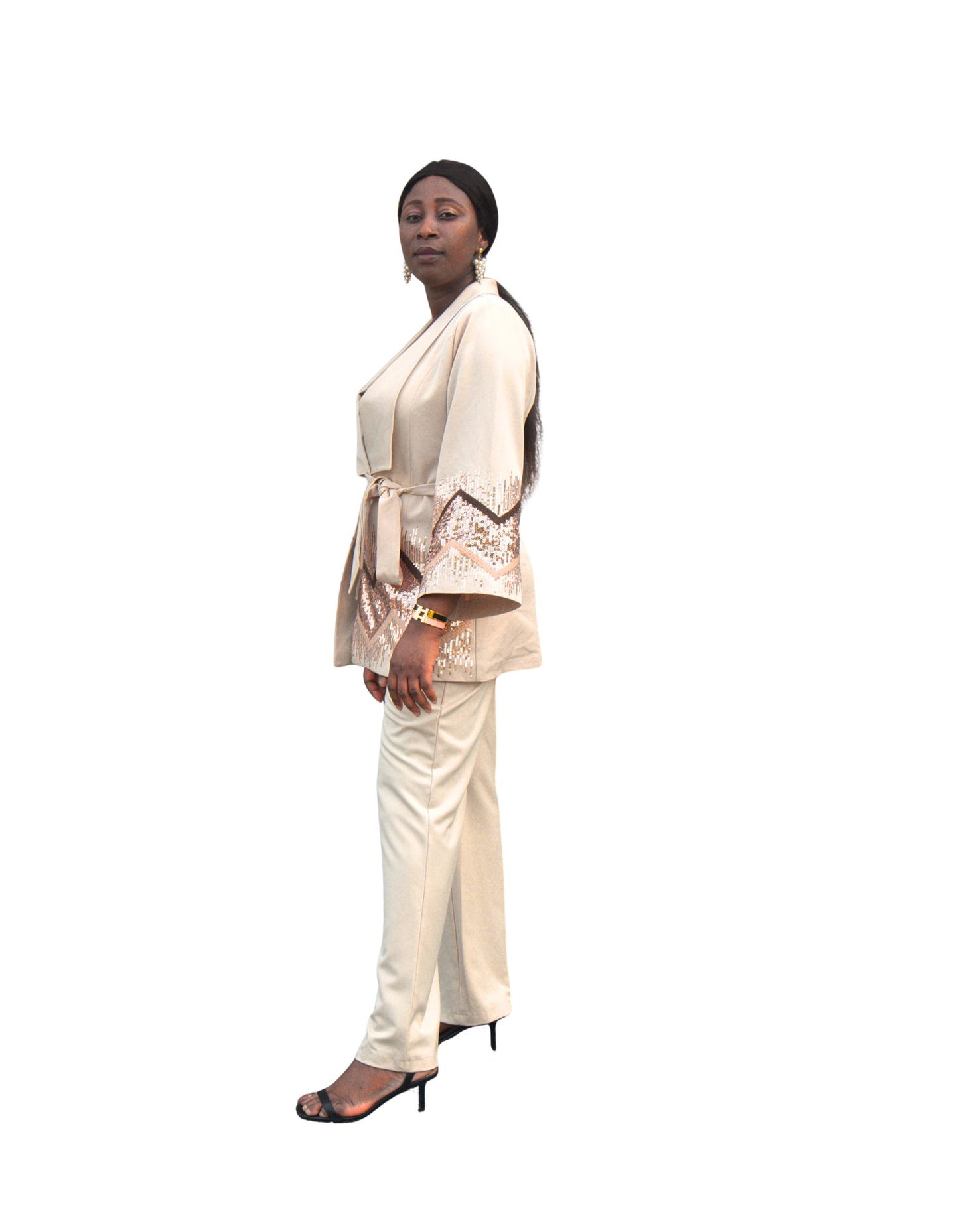 Ensemble élégant veste et pantalon beige à sequins
